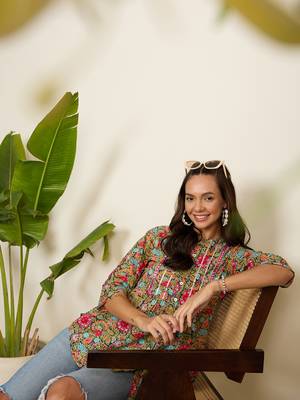 Winered women multicolor floral print front opening tunic 3