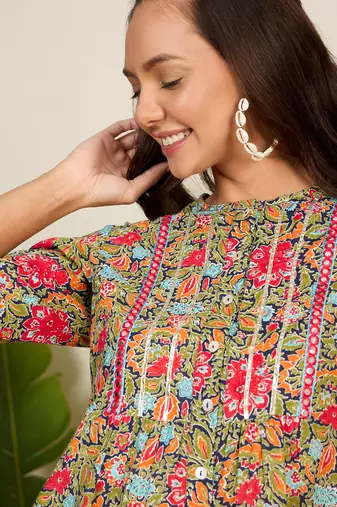 Winered women multicolor floral print front opening tunic
