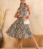 winered women black printed front triangle cut -out a-line dress