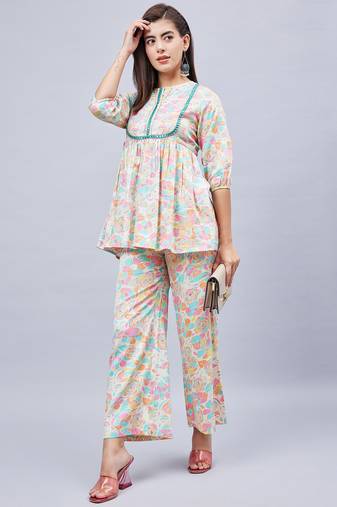 Winered woman off-white floral print with embroidered co-ord set
