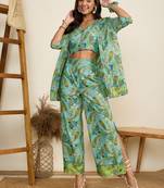 Winered woman green paisley print border co-ord set