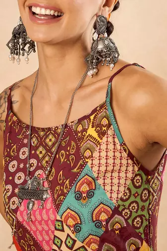 Winered woman maroon print strap kurta & dhoti co-ord set