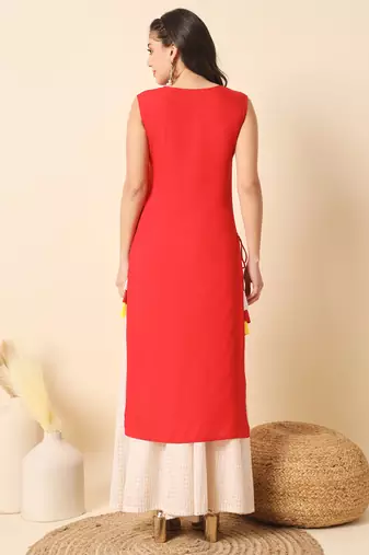 Red solid round neck sleeveless straight calf length kurta