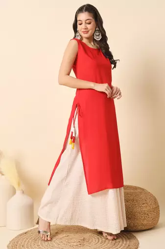 Red solid round neck sleeveless straight calf length kurta