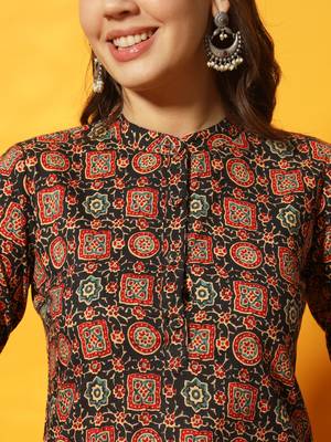 Black and red ajarakh printed tunic 2