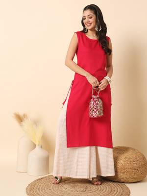 Magenta pink solid round neck sleeveless straight calf length kurta 1