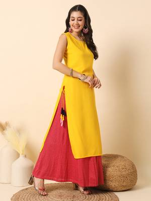 Mango yellow solid round neck sleeveless straight calf length kurta 5