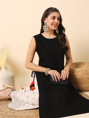Black solid round neck sleeveless straight calf length kurta 3