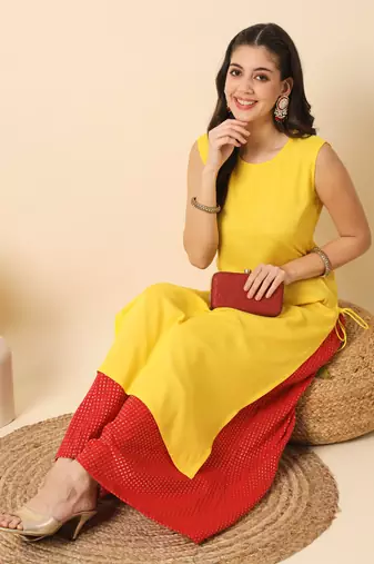 Lemon yellow solid round neck sleeveless straight calf length kurta