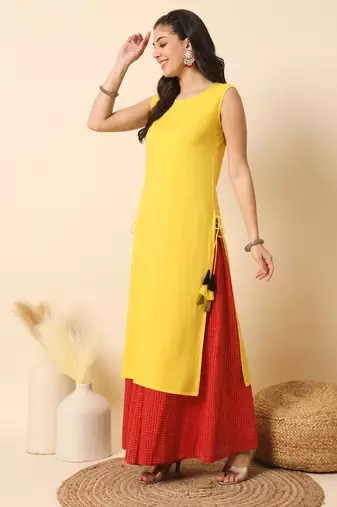 Lemon yellow solid round neck sleeveless straight calf length kurta