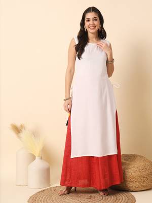White solid round neck sleeveless straight calf length kurta 1