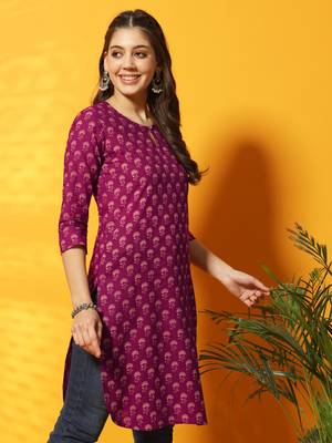 Burgundy floral bagru printed tunic 5