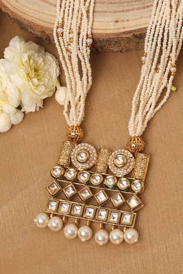 White Beaded Kundan Necklace Set 4