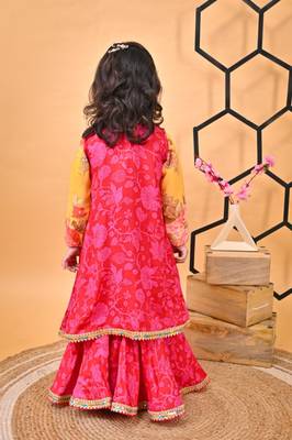 Yellow Kurti Red sharara set 4