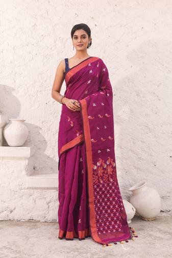 Magenta cotton saree with zari border