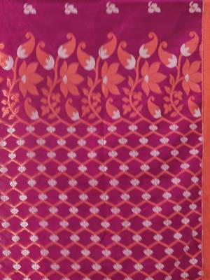 Magenta cotton saree with zari border 4