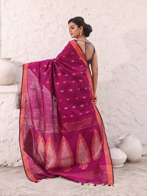Purple cotton saree with woven designs and zari border 3