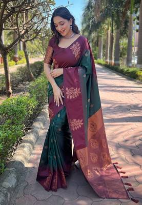 Bottle Green Soft Silk Floral Border Contrast Zari Woven Saree 1