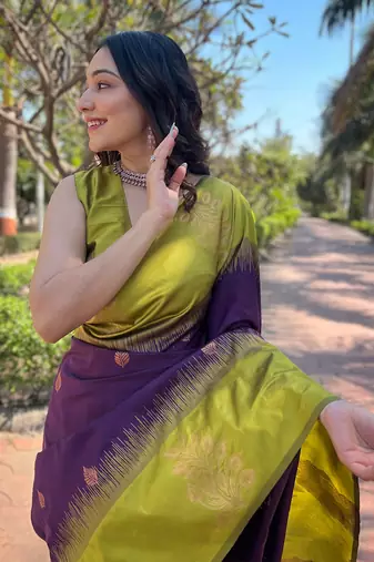 Wine Soft Silk Floral Border Contrast Zari Woven Saree