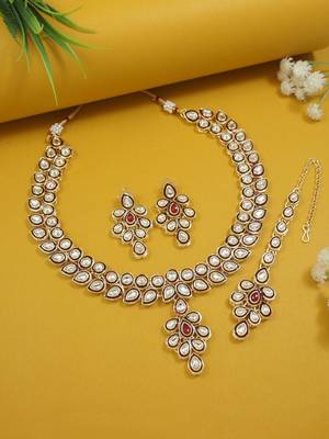 traditional maroon meenakari handcrafted kundan necklace jewellery set  1