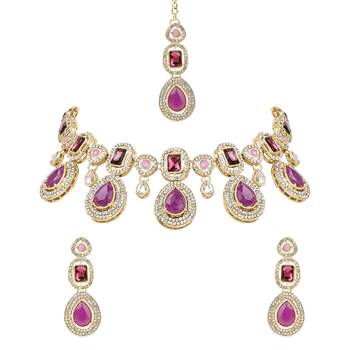 traditional kundan & stone choker necklace jewellery with earrings & maang tikka set  2