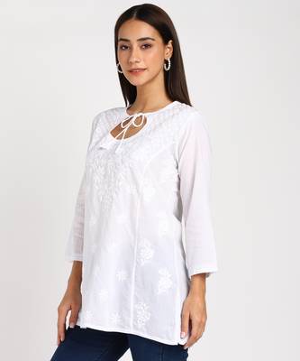 Vahson chikankari handcrafted lucknowi cotton short white kurta for women 4