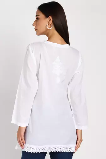 Vahson chikankari handcrafted lucknowi cotton short white kurta for women