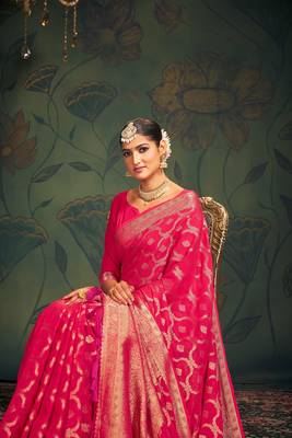 Heavy Pink Woven Partywear Saree 3
