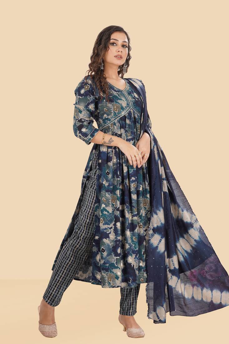 HollyHock Exclusive  Stitched New Style Alia Cut Kurti set 