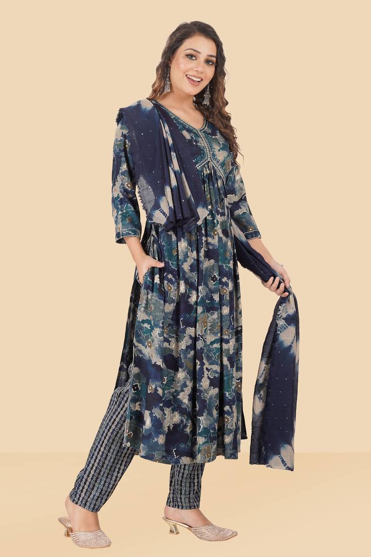 HollyHock Exclusive  Stitched New Style Alia Cut Kurti set 