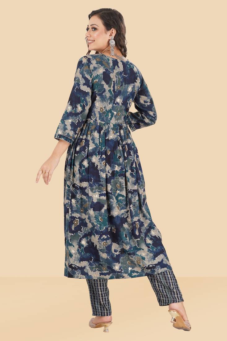 HollyHock Exclusive  Stitched New Style Alia Cut Kurti set 