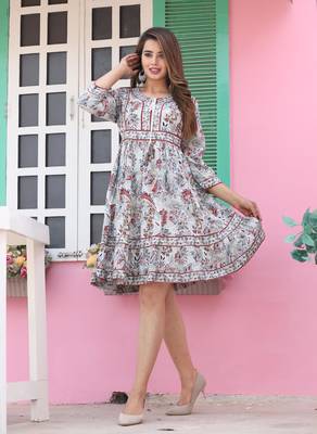 Veera paridhaan rayon printed pleated tunic short dress for women (grey) 2