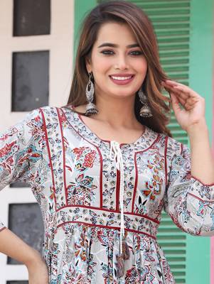 Veera paridhaan rayon printed pleated tunic short dress for women (grey) 4