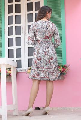 Veera paridhaan rayon printed pleated tunic short dress for women (grey) 5