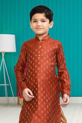 Boy's red printed dhoti kurta 3