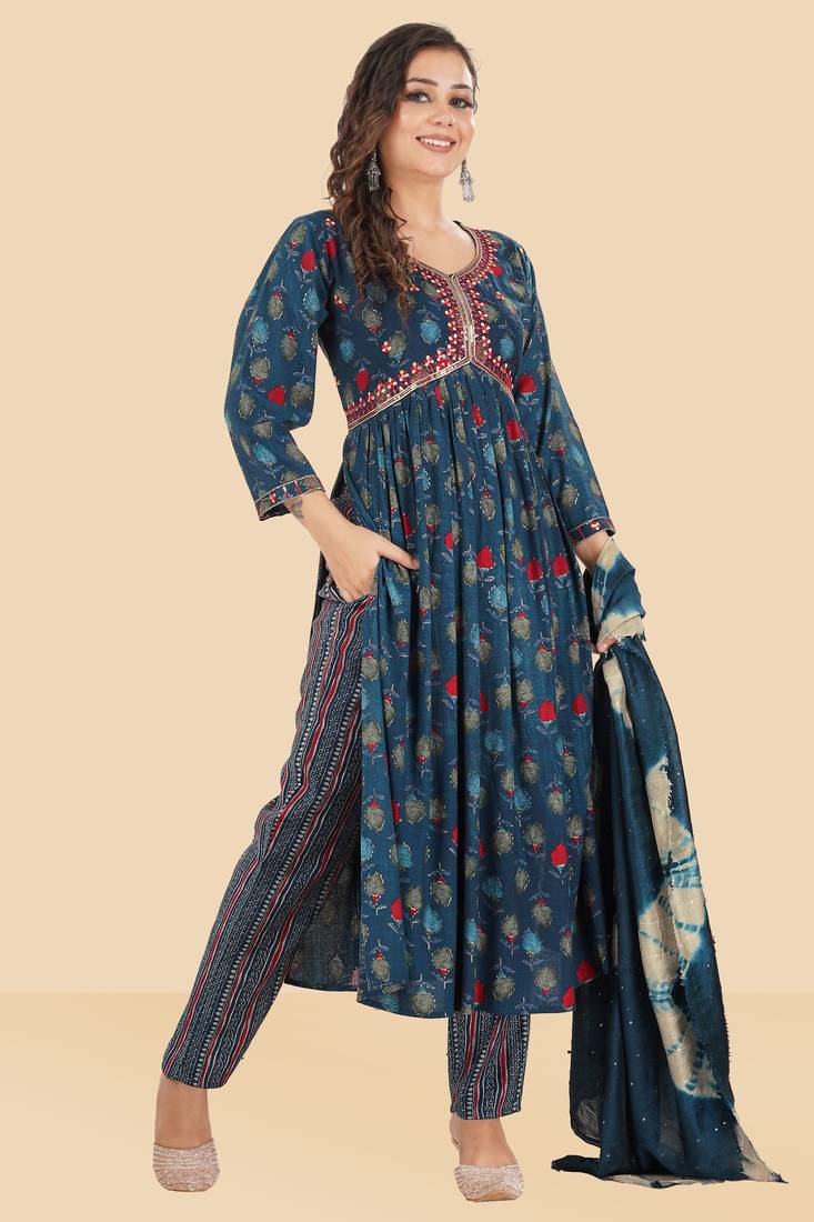 HollyHock Exclusive  Stitched New Style Alia Cut Kurti set 