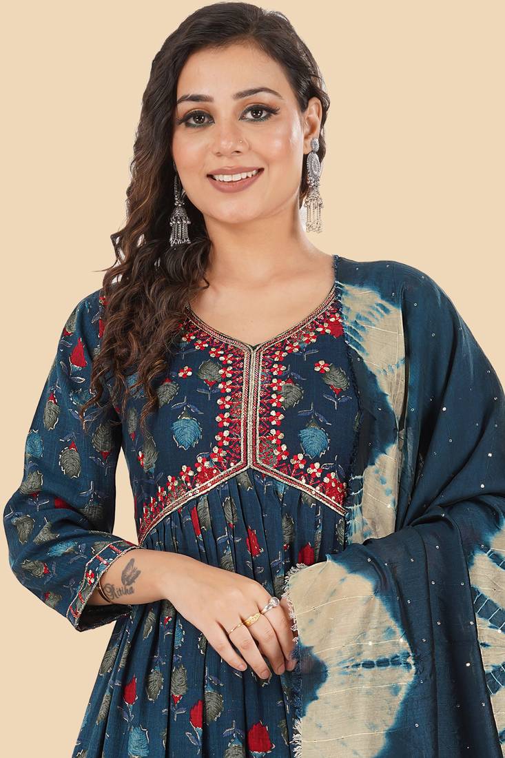 HollyHock Exclusive  Stitched New Style Alia Cut Kurti set 