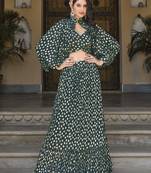 GREEN METALIC FOIL WITH CRUSH PATTERN GEORGETTE FESTIVE & PARTY WEAR LEHENGA CHOLI WITH FANCY SHOULDER DUPATTA