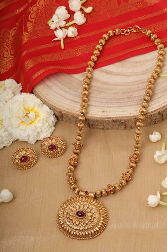 Floral Elegance  Necklace Set