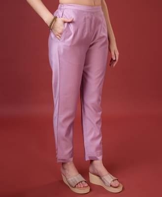  lavender chanderi silk embroidered kurta with pant & dupatta 3