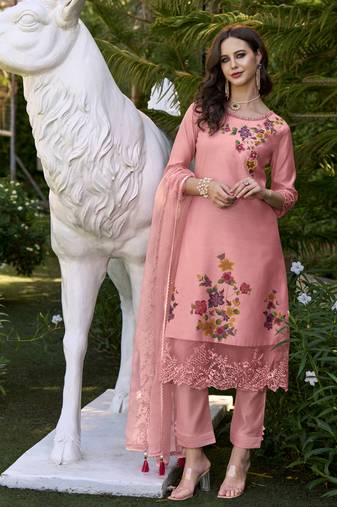  peach chanderi silk embroidered kurta with pant & dupatta