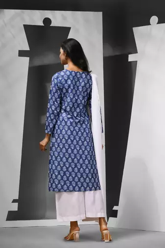 Blue cotton suit set with floral print