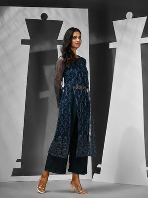 Teal georgette kurta palazzo set with floral embroidery 2