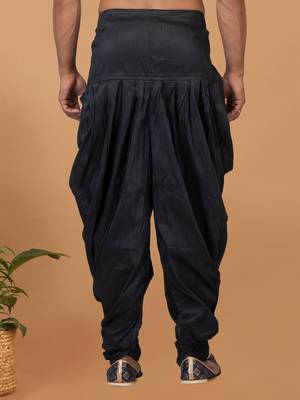 Rootedlibaas men's traditonal dhoti 3