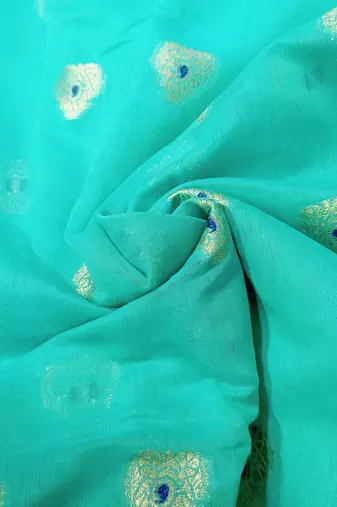 Aqua Blue Jacquard Cotton Blend Woven Maheshwari Saree With Blouse Piece