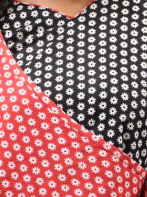 Red & black angrakha-style printed cotton kurta 5