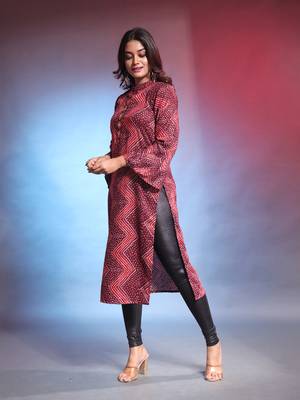 Maroon rayon bandhani printed straight kurta 3