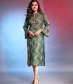 Emerald green rayon bandhani printed straight kurta