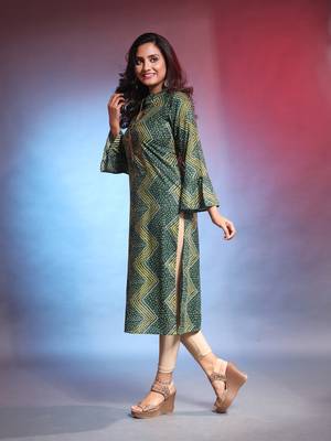 Emerald green rayon bandhani printed straight kurta 3