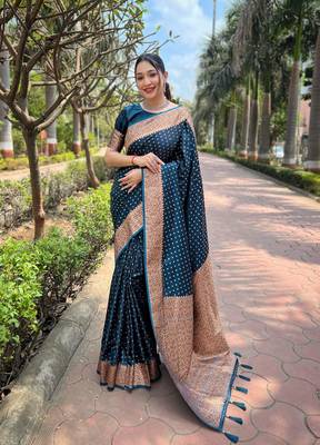 Deep Blue Faux Banarasi Katan Silk Zari Woven Saree 1